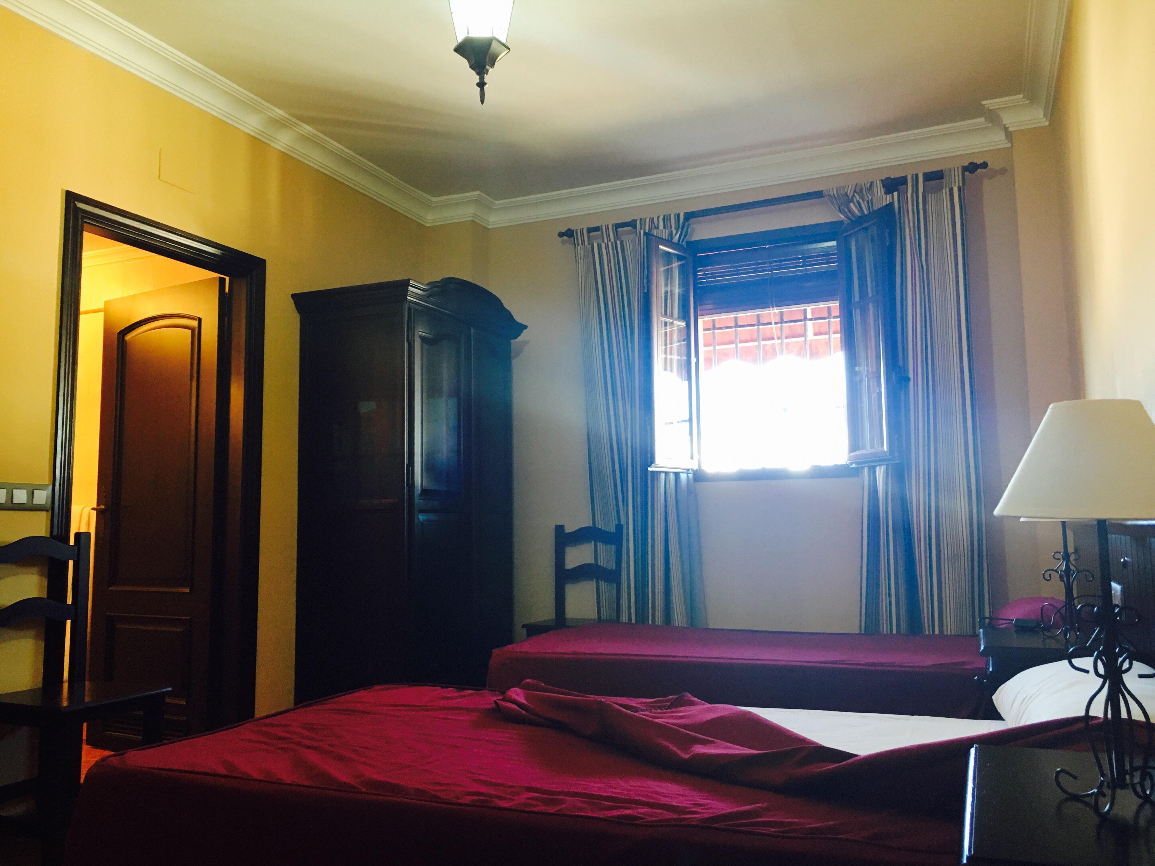 Huévar Hostal Pechi מראה חיצוני תמונה